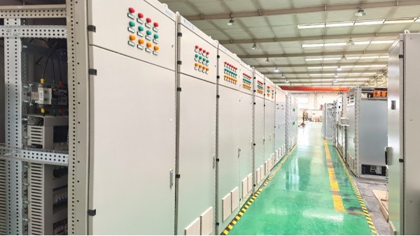 河南大型控制柜定做廠家、供應(yīng)商