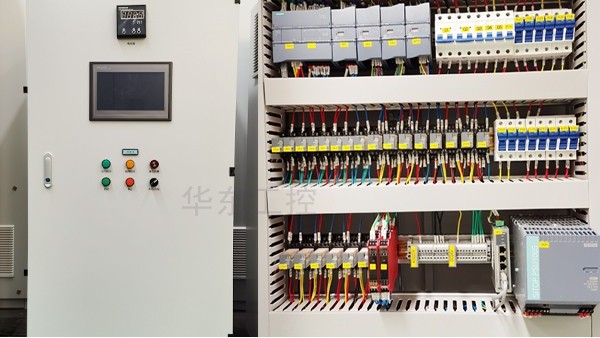 控制柜細(xì)節(jié)圖